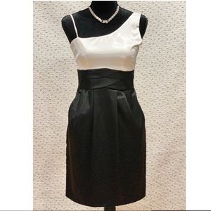 Black & White Satin Dress - Small